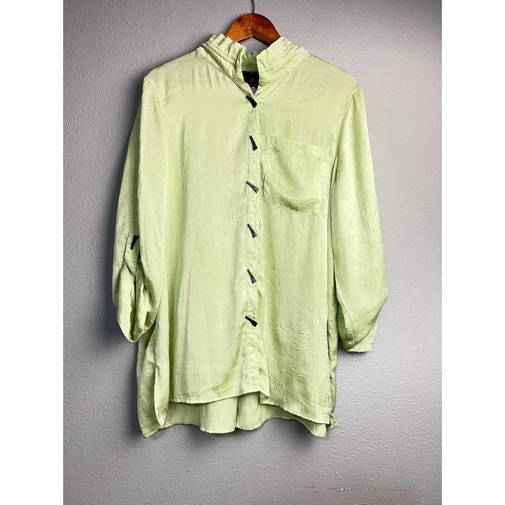 Ali Miles Light Green Crinkle Texture Ruffle Mock Neck Toggle Button Tunic 0X